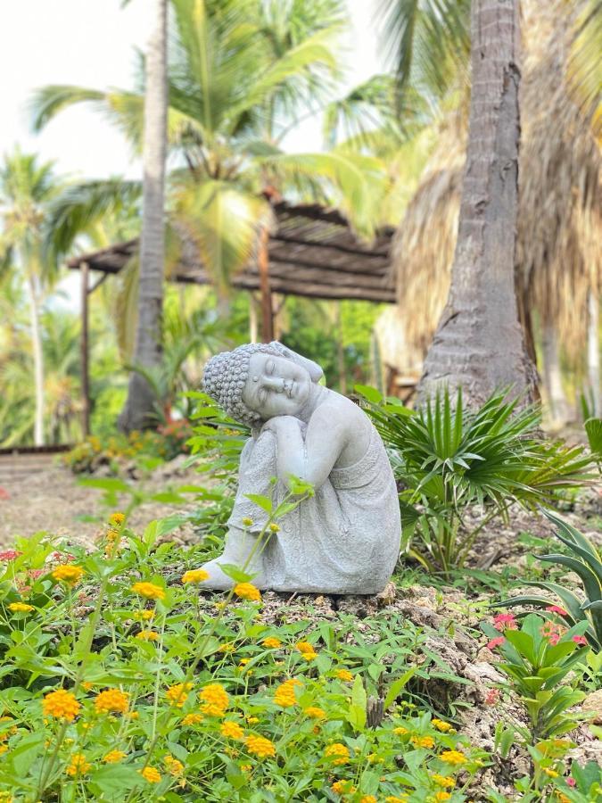 ホテル Isla Fuerte - Wiji Island House Puerto Limon エクステリア 写真